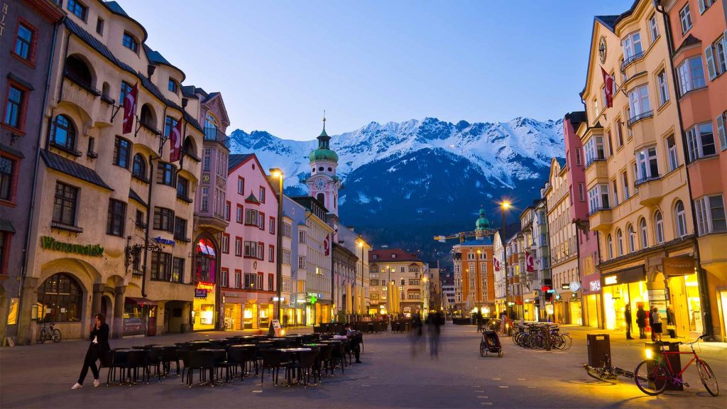 Predbožična Tirolska in Innsbruck
Adventna Tirolska in Innsbruck